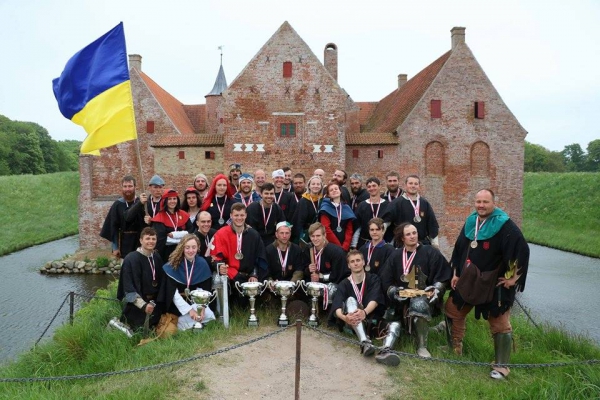 Сборная Украины по средневековому бою во второй раз выиграла золото на Чемпионате мира